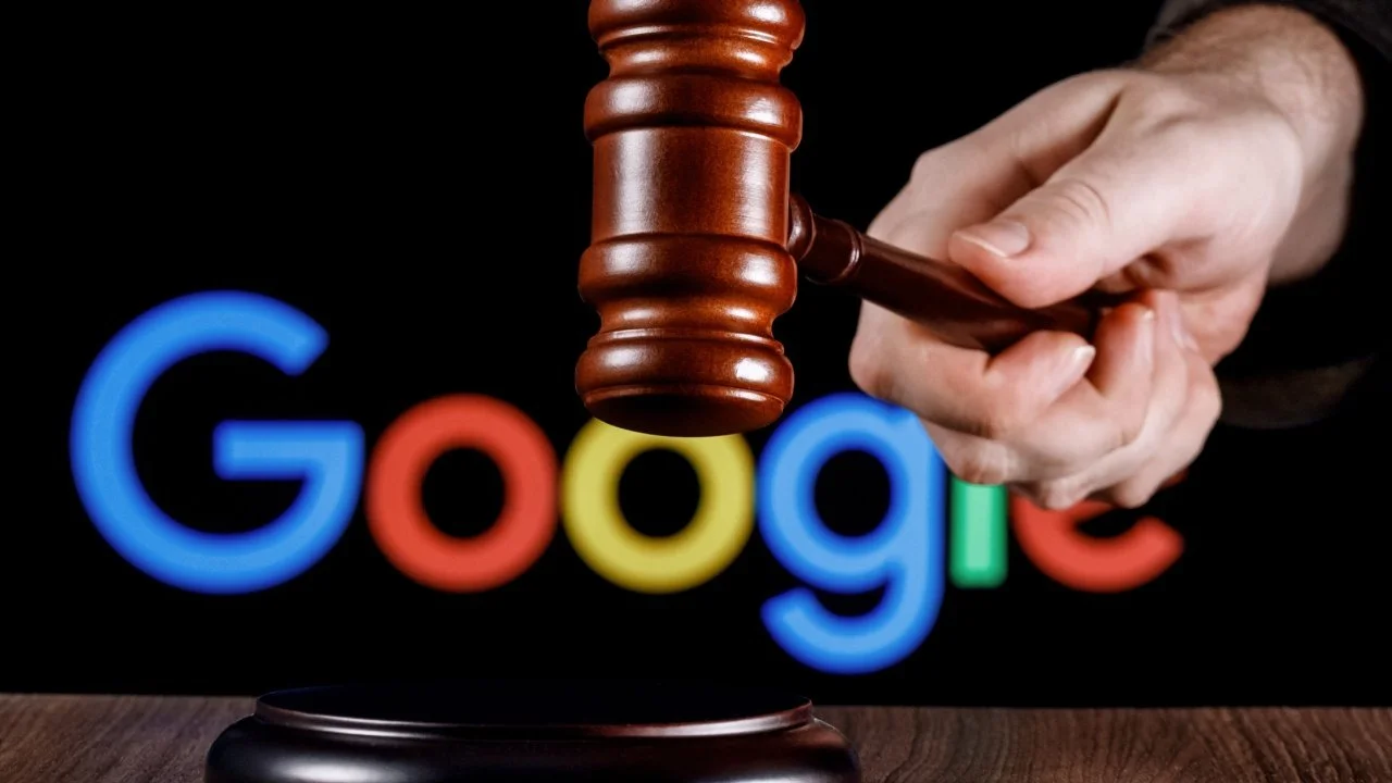 Google, çocukların gizliliğini ihlal ettiği gerekçesiyle 30 milyon dolar tazminat ödeyecek.