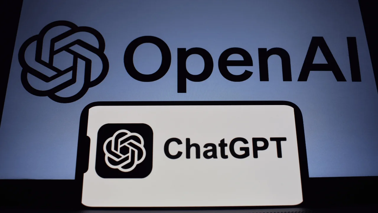 OpenAI, hassas konuşmaları GPT-5'e yönlendirerek ebeveyn denetimi hizmeti sunacak.