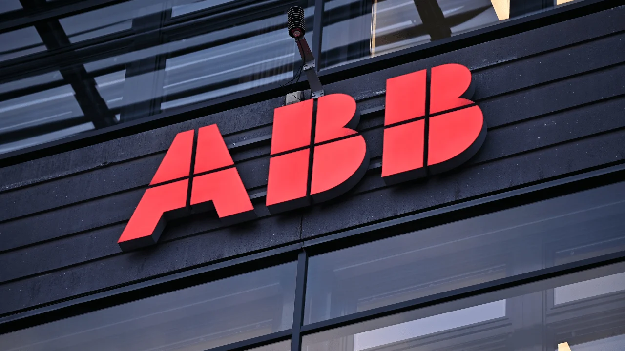 SoftBank, ABB'nin robotik bölümünü 5,4 milyar dolara ediniyor.